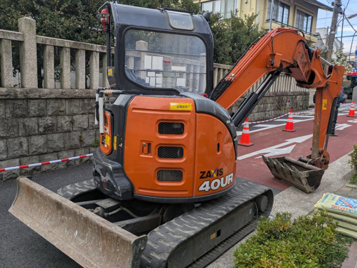 日立 油圧ショベル ZX40UR-5Bの買取写真3