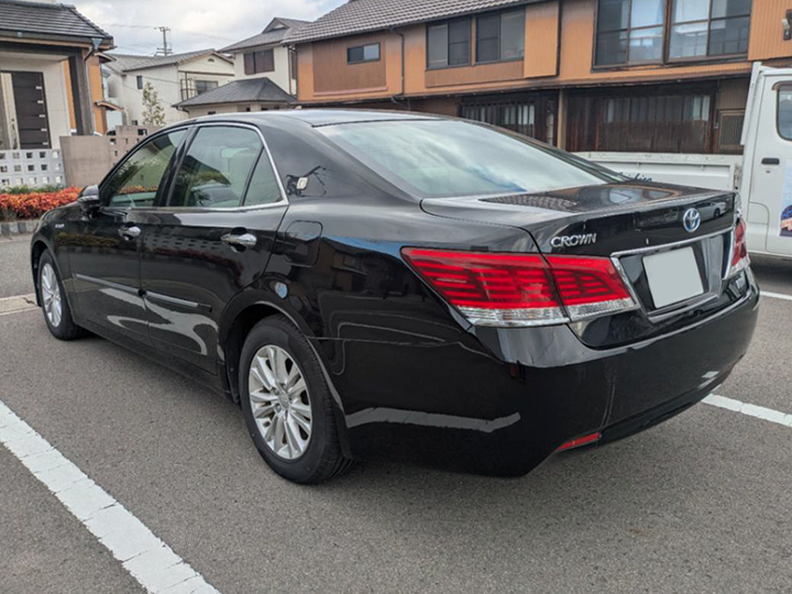 トヨタ クラウンロイヤル DAA-AWS210の買取写真4