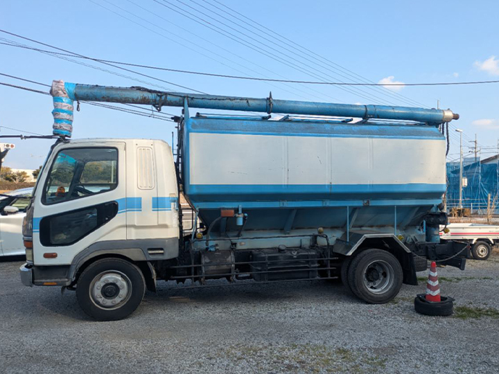 三菱ふそう バルク車 KC-FK629GZの買取写真4