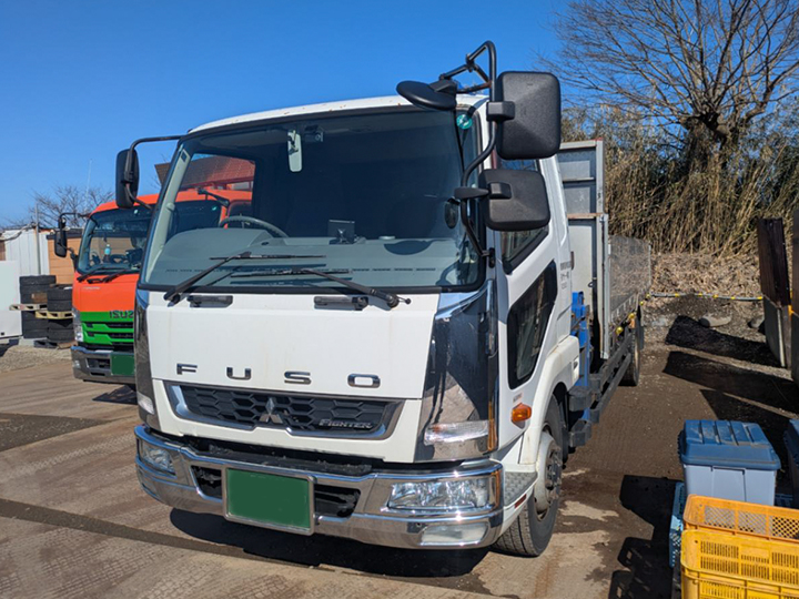 三菱ふそう ファイター 228年式 QKG-FK62FZの買取写真
