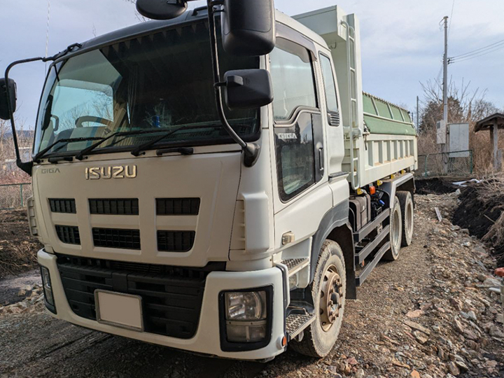 いすゞ ギガ 平成27年式 QKG-CXZ77ATの買取写真