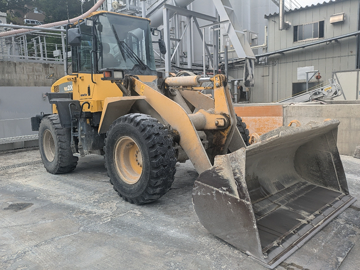 コマツ ホイルローダー WA200-6の買取写真1