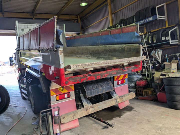 UDトラックス クオン 2PG-CW5ALの買取写真3