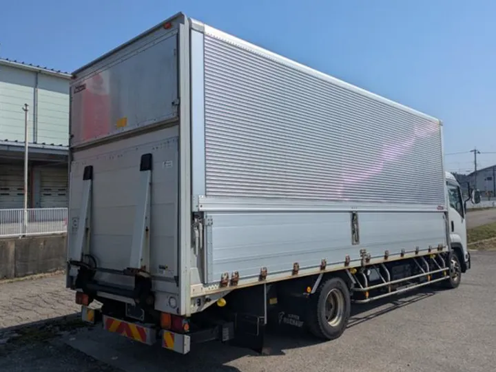 いすゞ フォワード 2RG-FRR90T2の買取写真3