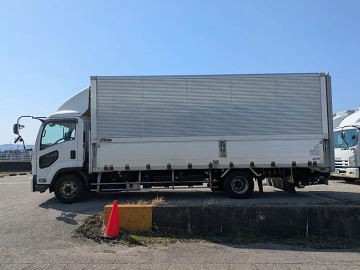 いすゞ フォワード 2RG-FRR90T2の買取写真4