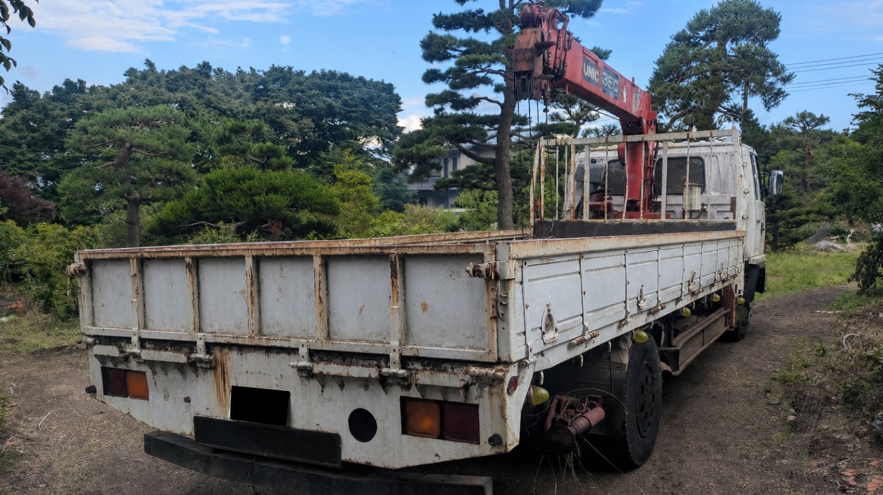 いすゞ フォワード U-FRR32LBの買取写真3