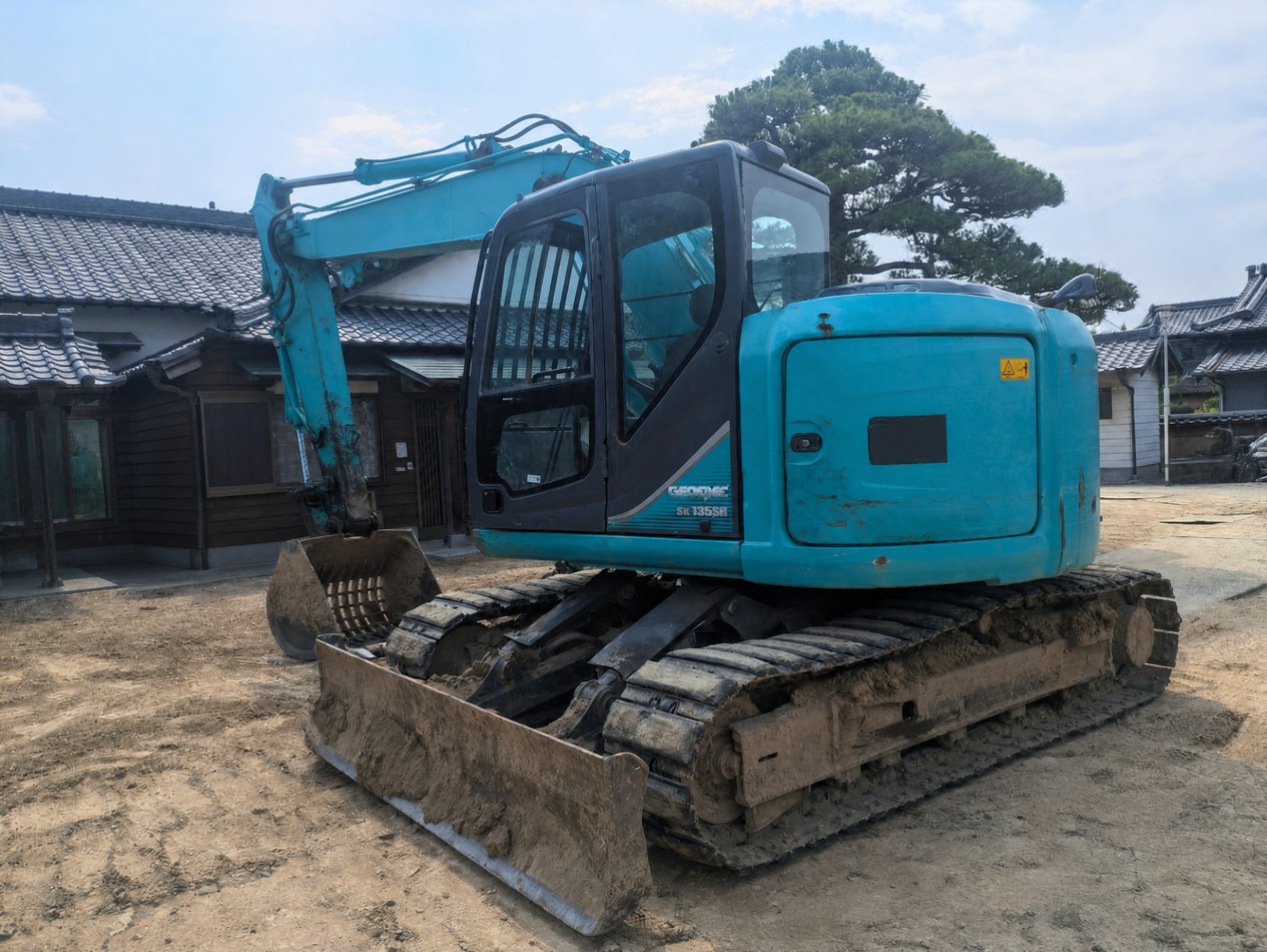 コベルコ ユンボ SK135SR-3Fの買取写真4