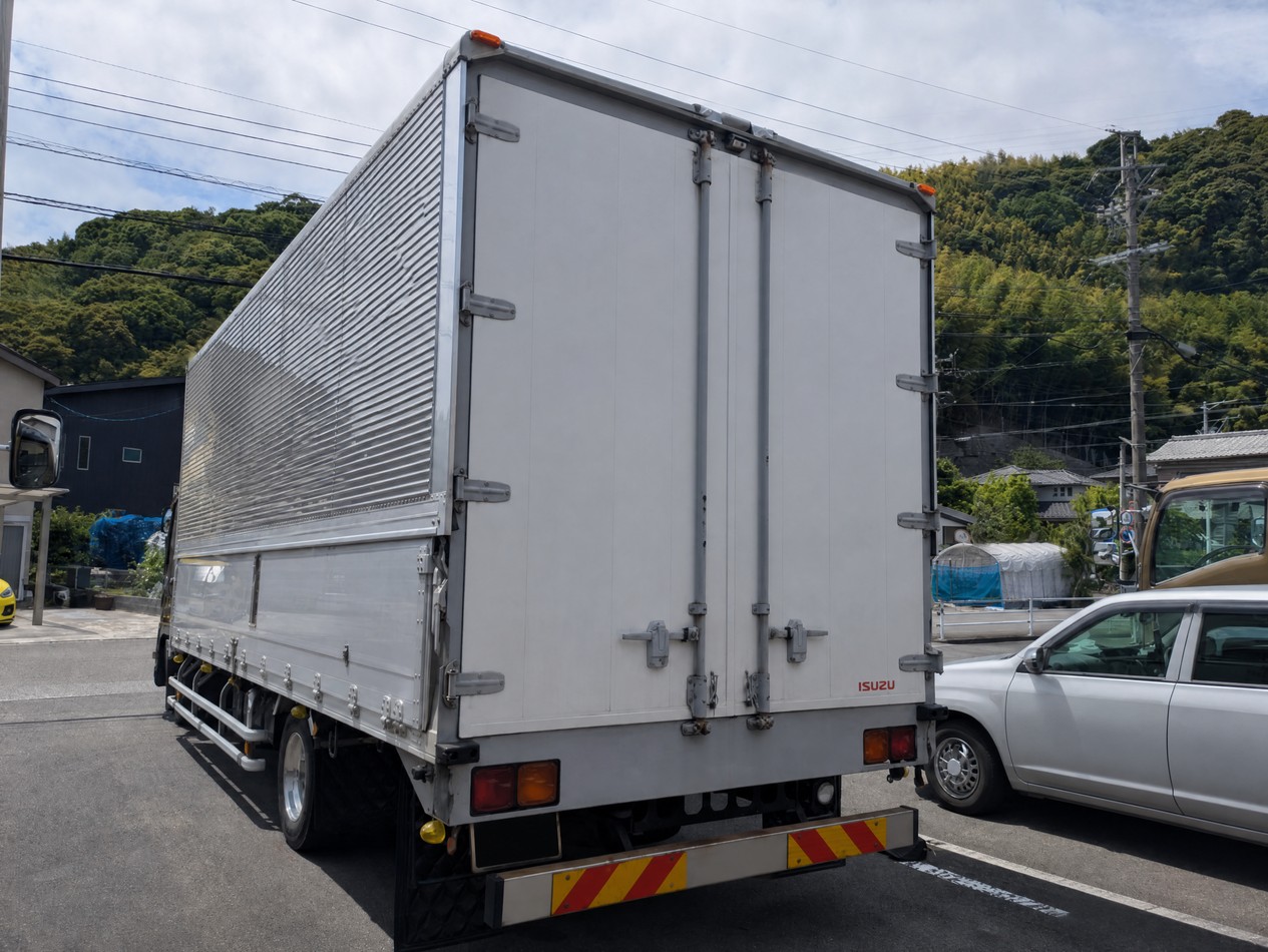 いすゞ フォワード TKG-FRR90T2の買取写真3