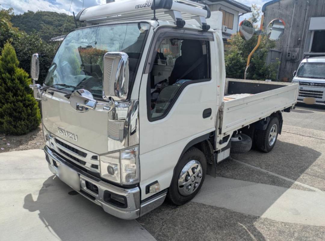 いすゞ エルフ 令和5年式 2RG-NJR88Aの買取写真