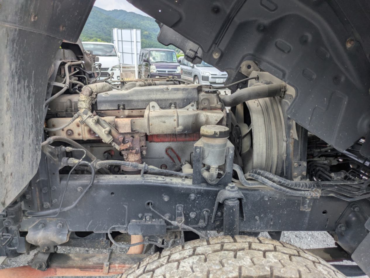 いすゞ フォワード KL-FTR33L4の買取写真4