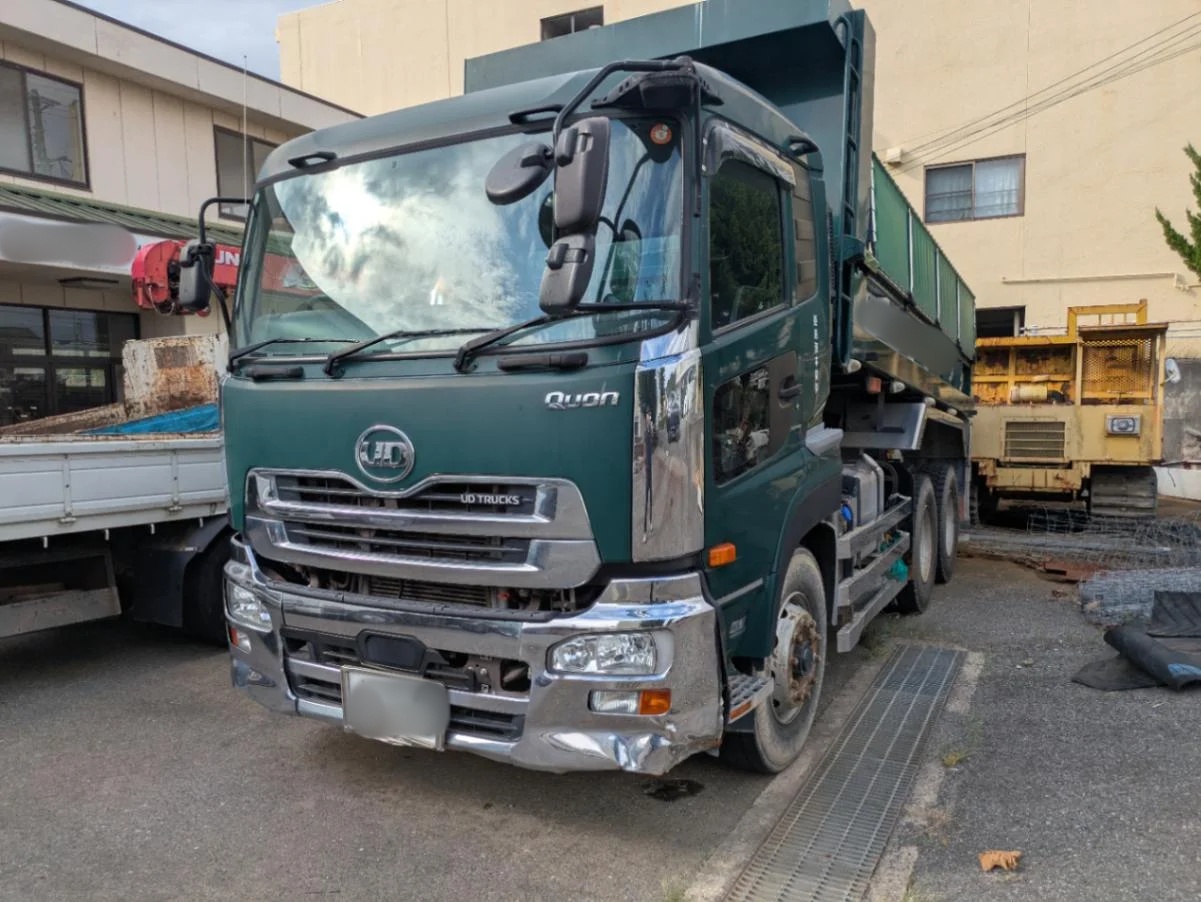 UDトラックス クオン QKG-CW5XLの買取写真2