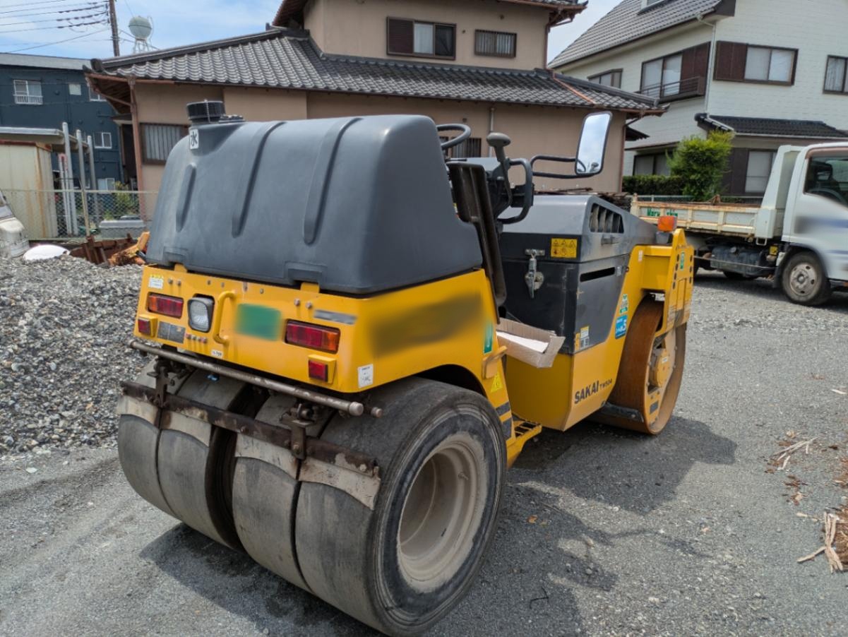 酒井重工業 振動ローラー TW504の買取写真3